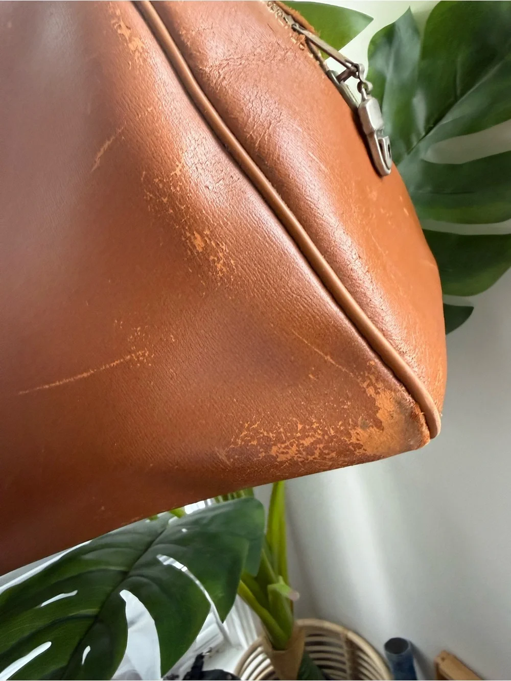 Classic Leather Travel Duffel Bag - Brown